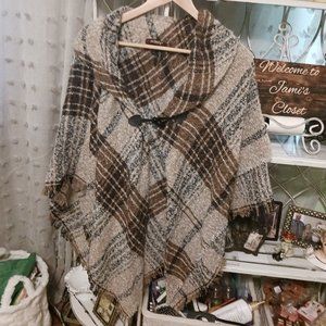 Plaid Soft Flowy Wrap or Poncho size XL or 1x